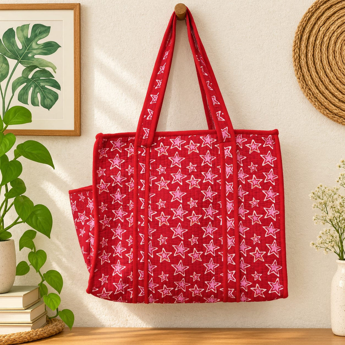 Red Star Tote Bag